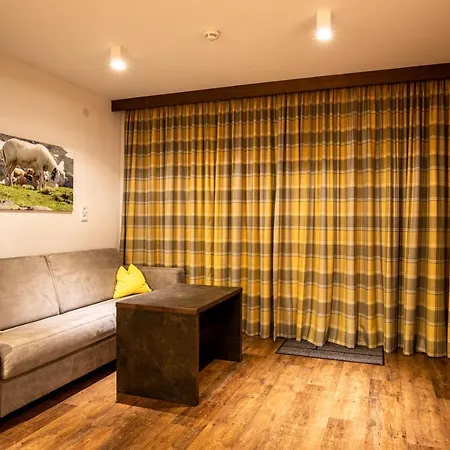 Lux Appartements Ischgl Exterior photo